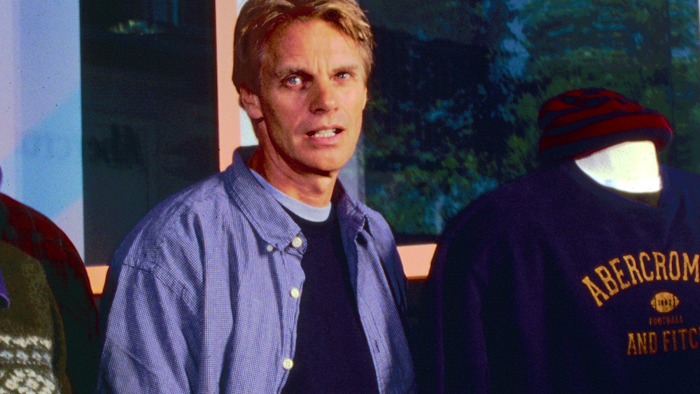 Former Abercrombie & Fitch CEO Mike Jeffries Is Arrested For S-x Trafficking
